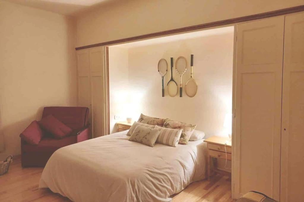 Maison Biscuit. Apartament A La Placa De La Vila 캄프로돈 외부 사진